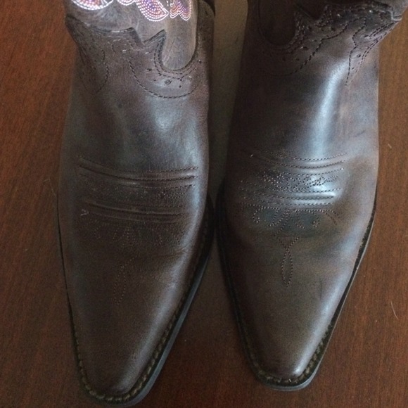 New justin boots!! 🚫sold🚫 - Picture 3 of 4