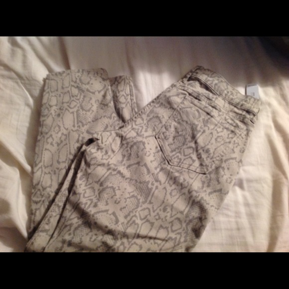 Never worn