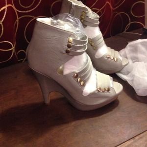 🔥🔥🔥Booties🔥🔥🔥