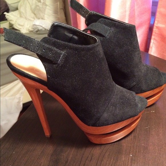Jessica Simpson booties