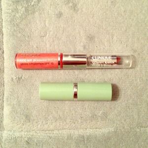 Clinique lipgloss/lipstick bundle