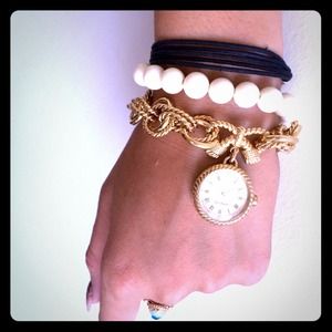 💢ITEM ON HOLD💢Juicy Couture Watch