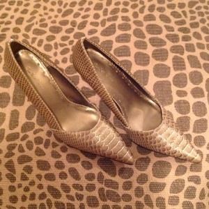 Reptile Print High Heels, Size 8 Reptile Print High Heels, Size 8