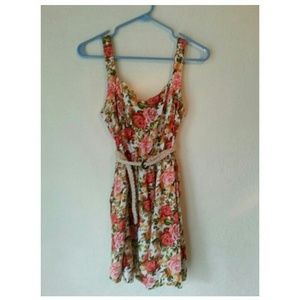 Flowy Floral Dress w/Cream Rope Belt