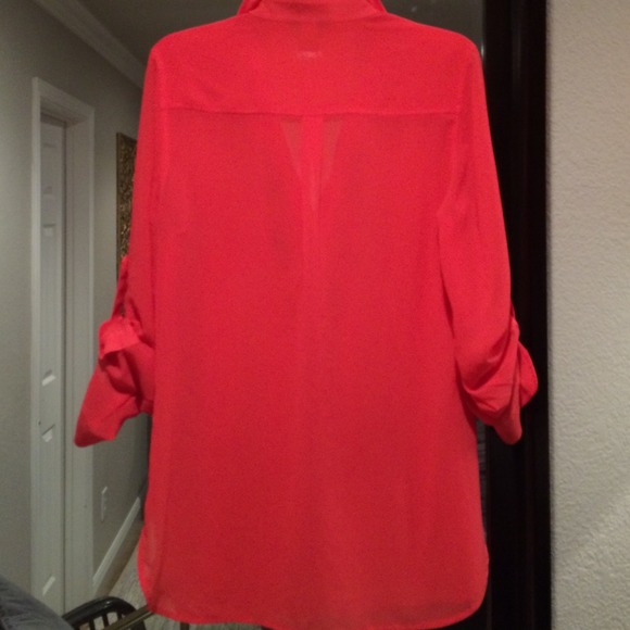 VS Sheer button down - Picture 3 of 3