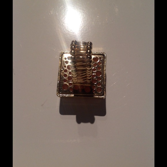 CHANGE UR LOOK RING - Picture 2 of 7