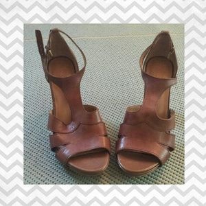 Brown leather sandals