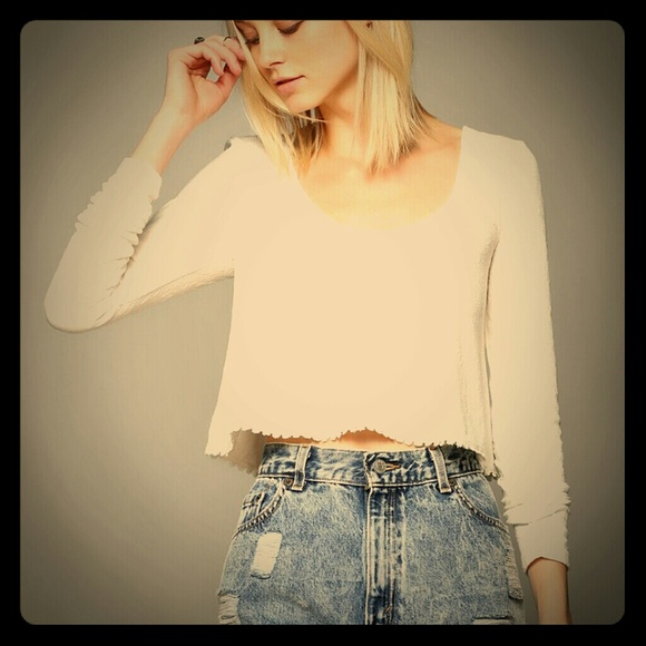 NWOT Urban Outfitters Crop Top - Picture 1 of 4