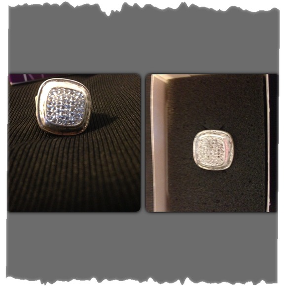 "Lia Sophia" woman's elegant or casual ring