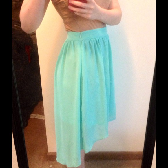 NWOT Forever21 High-Low Chiffon Skirt - Picture 1 of 4