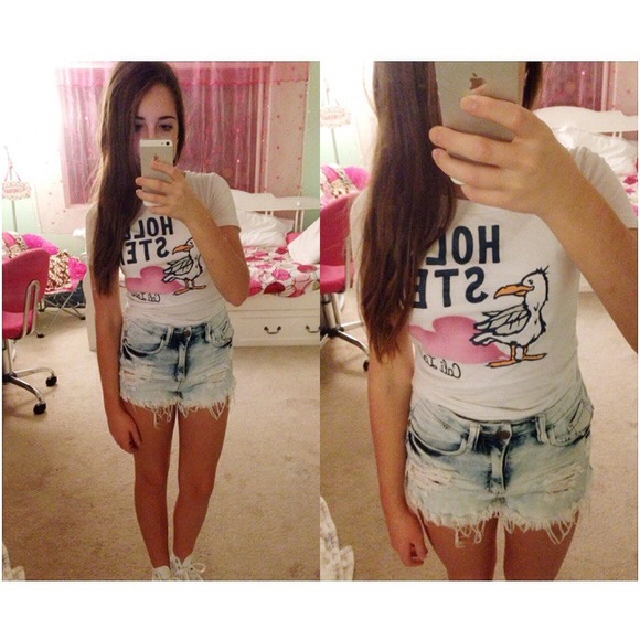 Hollister Tops - Hollister Tee Shirt