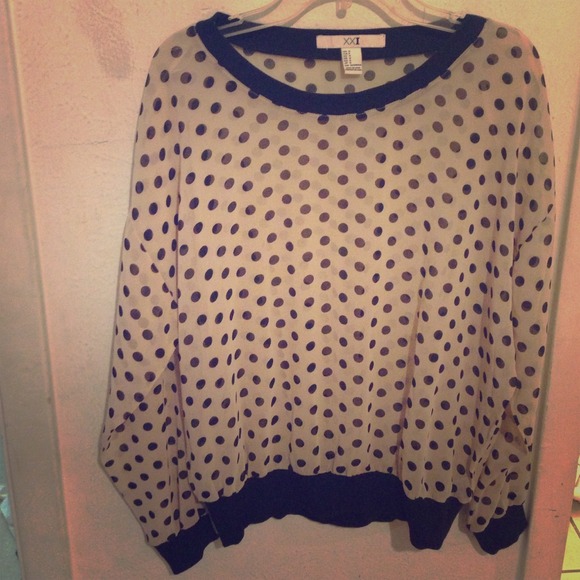 Polka dot long sleeve