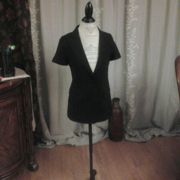 REDUCED PRICE! Burberry blazer virgin wool/elastic