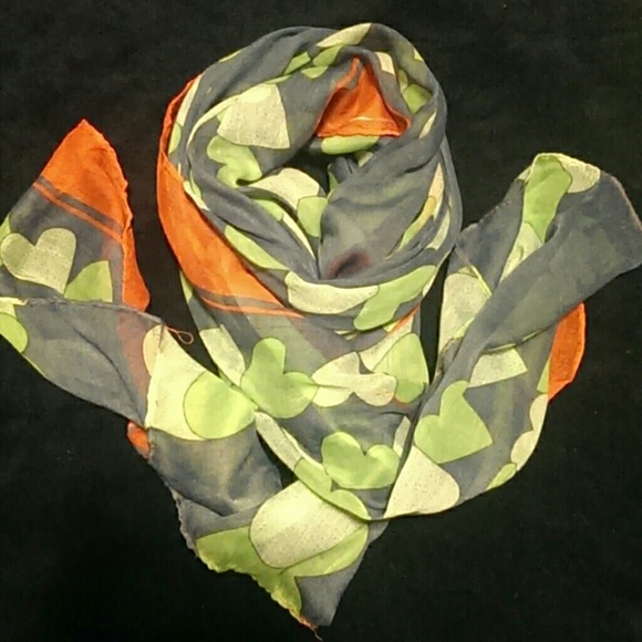 Scarf - Picture 2 of 3