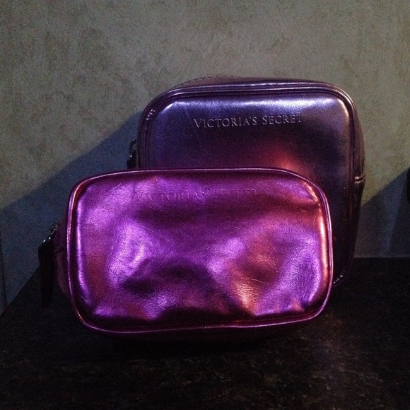 Victoria's Secret make up bag set.