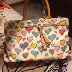 Small Dooney & Bourke handbag THIS MUST GO!!!!