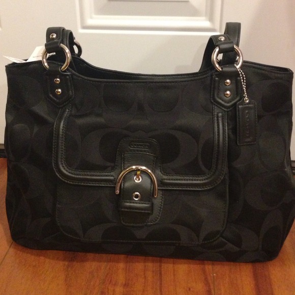 Coach shoulder bag