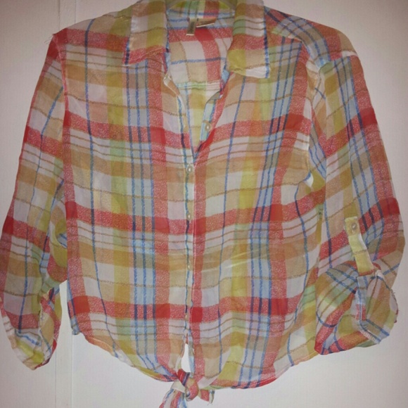 Striped Buttoned Tie up Shirt - Picture 1 of 3