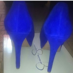 Gorgeous electric brand new Jessica Simpson pumps!