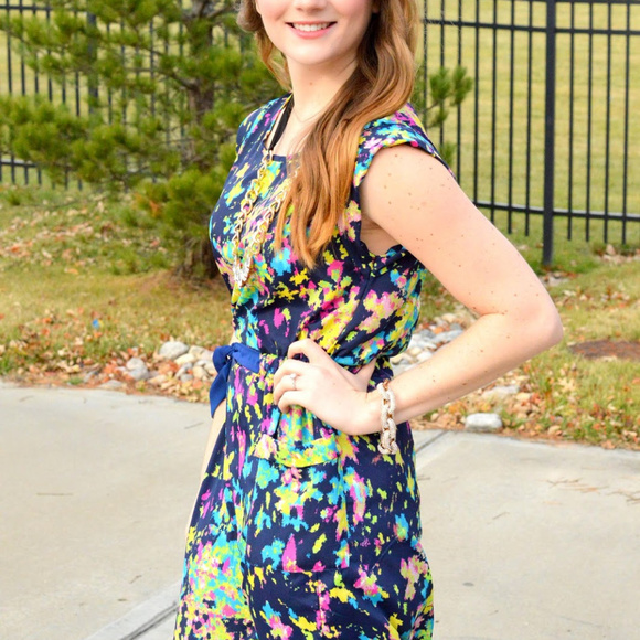 NWT Navy Floral Print Dress with Drawstring Belt - Picture 4 of 4
