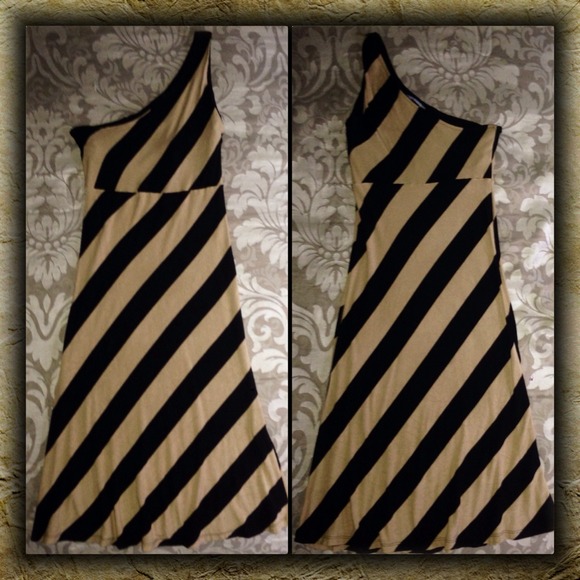Gorgeous INC 1 Shoulder Dress Size Small - Picture 1 of 1