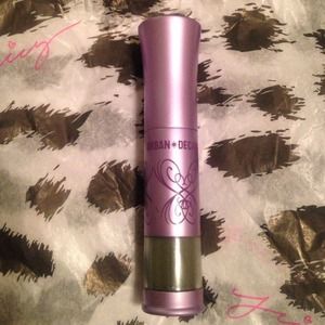 Urban Decay Protest eyeshadow with wand