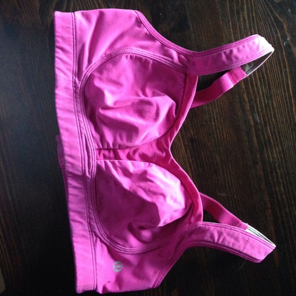 SOLD Lululemon TaTa tamer