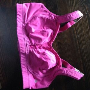 SOLD Lululemon TaTa tamer