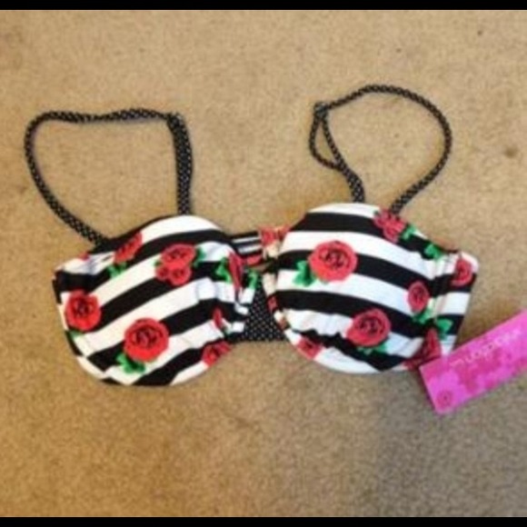 Black & white bikini