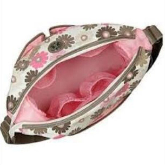 I AM LOOKING FOR THIS DIAPER BAG - Picture 2 of 2