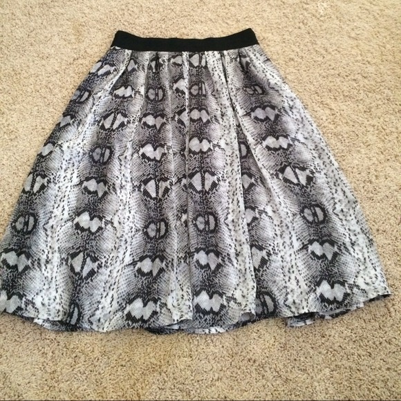 White House Black Market Dresses & Skirts - White House Black Market Snakeskin Skirt