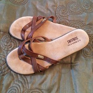 Bass SunJuns brown sandals