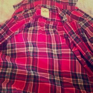 Hollister Button Up‼️💕