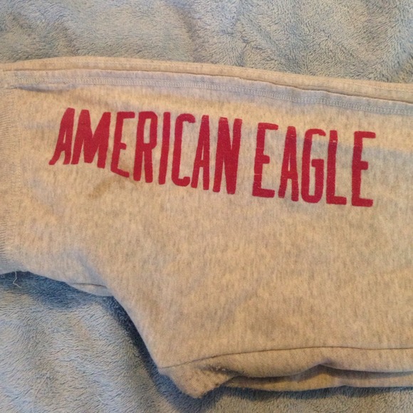 AmericanEagle Sweats 💕💙