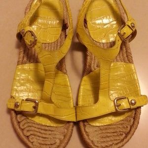 @SOLD@Stuart Weitzman sandals