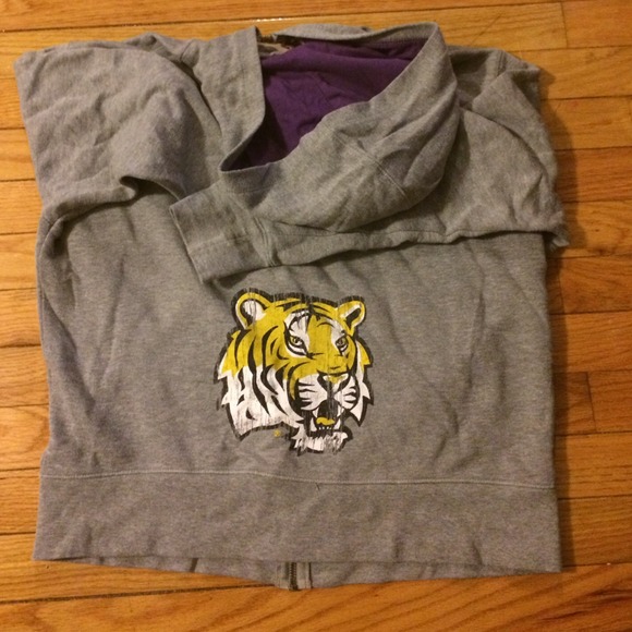 🚫🚫🚫SOLD🚫🚫🚫 Grey LSU hoodie