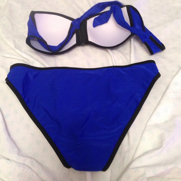 Sold ❌ - Picture 3 of 3