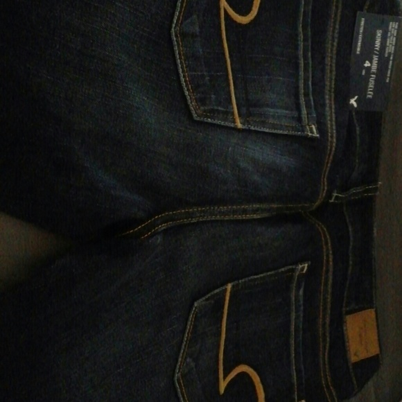 American Eagle Skinny Jeans - Picture 3 of 3