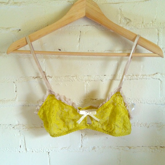 Anthropologie bralet