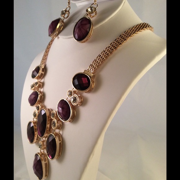 Purple Glass & Rhinestone Necklace Set - Picture 3 of 3