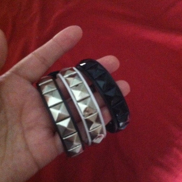 Punk bracelets - Picture 2 of 4