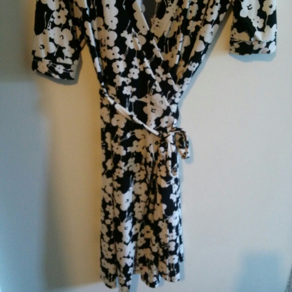 Floral Dress - Picture 2 of 2