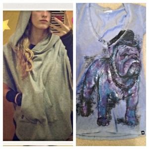 BUNDLE special! hooded poncho + v-neck 🎉