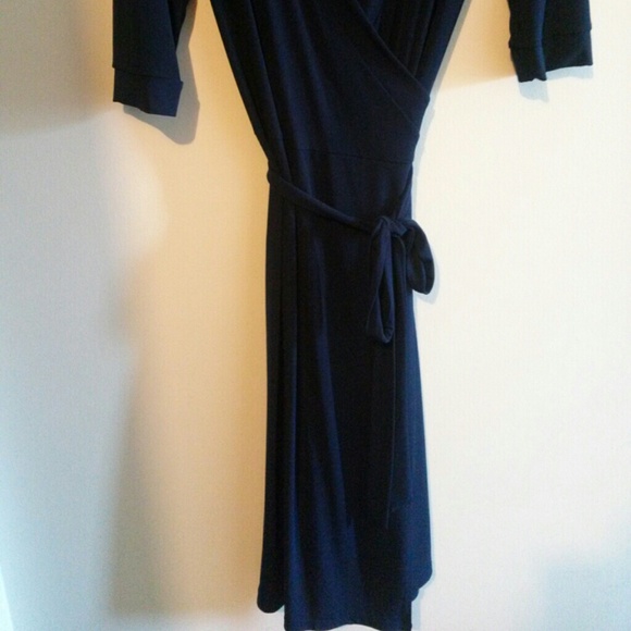 Great Fitting Dress - Picture 2 of 2