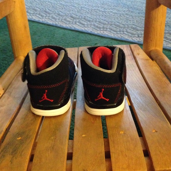 Baby Jordan - Picture 3 of 3