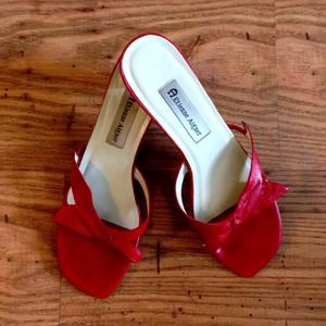 🌟FINAL PRICE🌟ETIENNE AIGNER Sandals Size 9