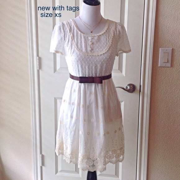boutique. Dresses & Skirts - NWT, ivory chiffon/lace. Adorable & fully lined boutique. Dresses & Skirts - NWT, ivory chiffon/lace. Adorable & fully lined