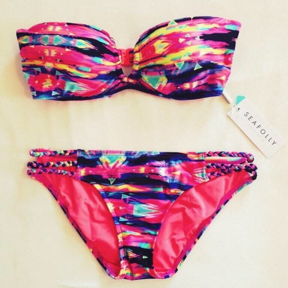 *~LOOKING FOR THIS BIKINI!!~*