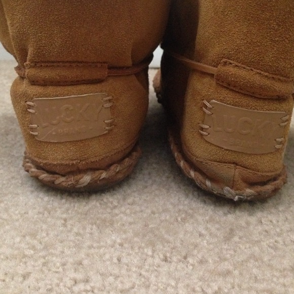 lucky brand moccasins slippers 66 lucky brand shoes lucky brand moccasin slippers lucky brand moccasins slippers 66 lucky brand shoes lucky brand moccasin slippers