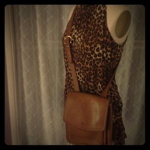 🌼🌻Fossil Leather Crossbody